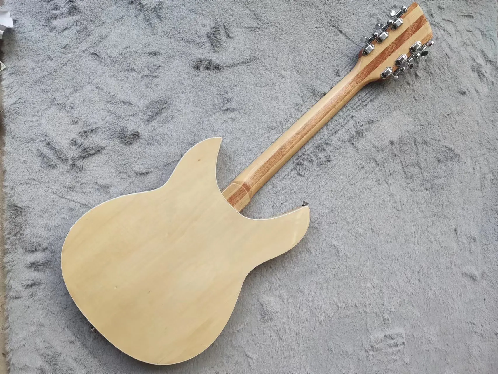 Nouvelle personnalisation, guitare électrique de basse 12 cordes en couleur en bois naturel, semi creux, touche en bois rose, excellente qualité,