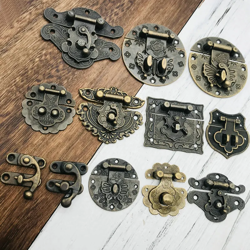 1x Antique Brass Wooden Case hasp Vintage Style Decorative Jewelry Gift Box Suitcase Hasp Latch Hook Furniture Buckle Clasp Lock