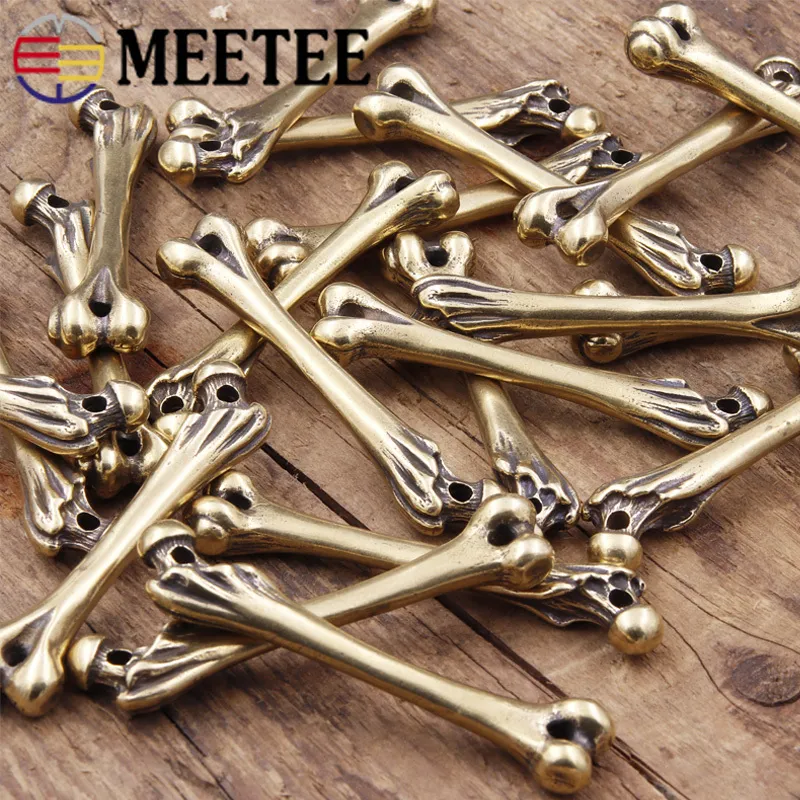 Meetee Creative Bone Key Chain Brass Pendant Ring Buckles for Men Women Femmes Punk Crafts Dec Don Gift Paracord Holder Accessoires BF048