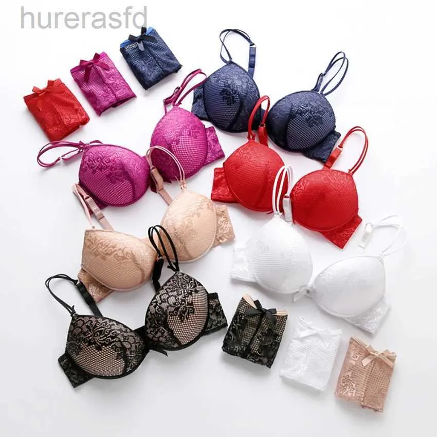 Bras sommar mode spets sexig tunn djup v-hals push up underkläder hotselling vintage bh set kvinnor underkläder knickers stora byxor 240410