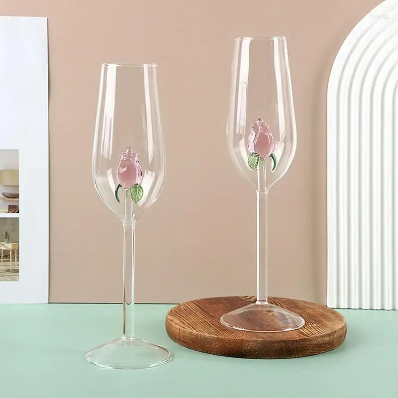 Verres à vin tasse de verre à cocktail romantique avec statue rose champagne de mariage rouge de mariage de fête de fête de fête de fête d'anniversaire cadeaux