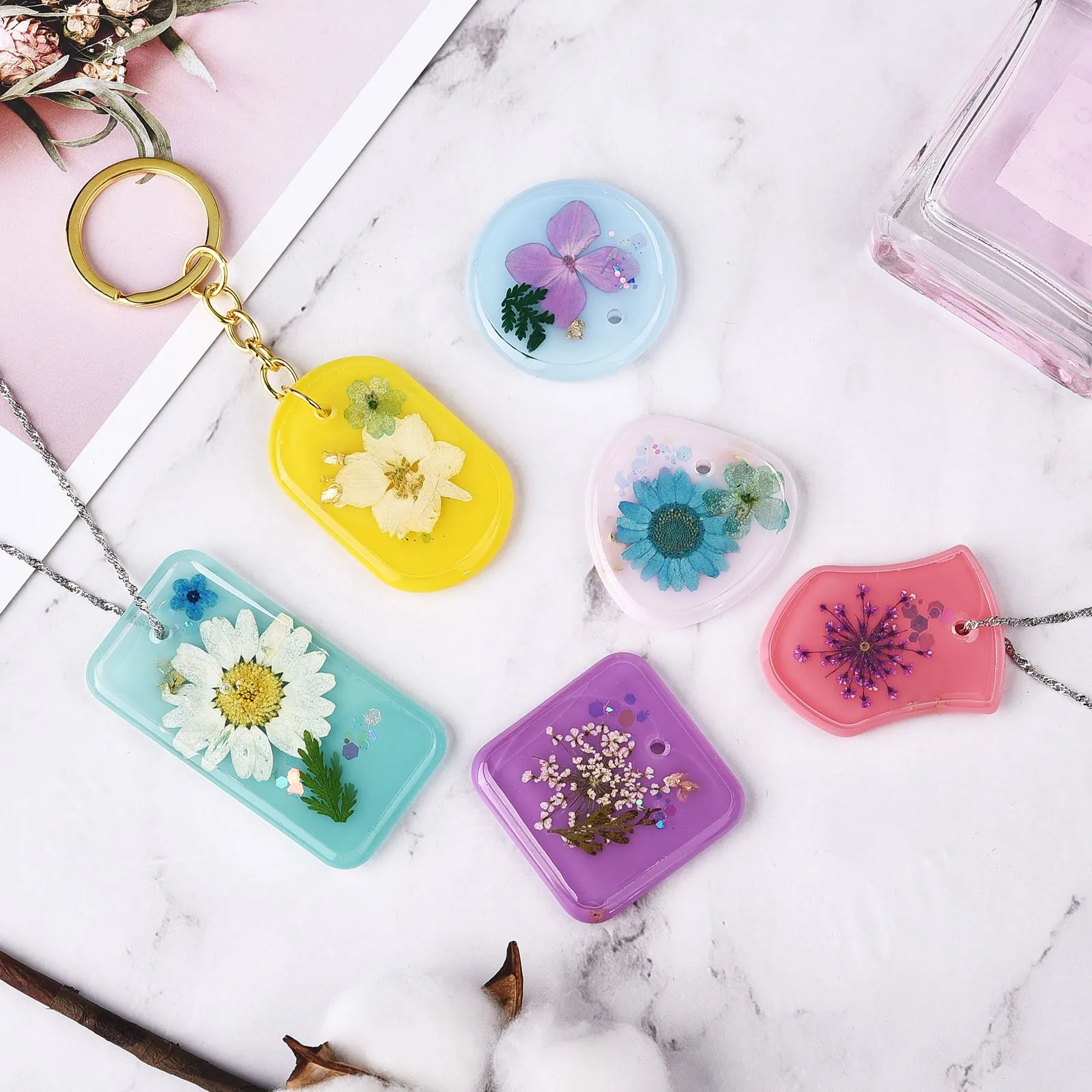 Silicone Craft Molds For DIY Keychain Pendants - Crystal Epoxy Resin Casting Molds In Round & Rectangle Shapes For Jewelry Making From Other Arts And Crafts - Price 3.03