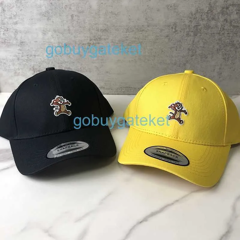 och Anime Mini Cartoon Small Cap Par ADPW