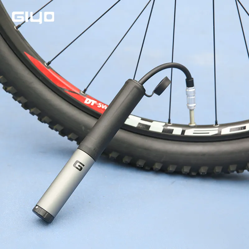 Giyo 120psi Bicycle Luchtpomp Extended Slang Schrader Presta Klep Hoge druk Mini Handfiets Inflator Bicicleta Ball Tyre Pump