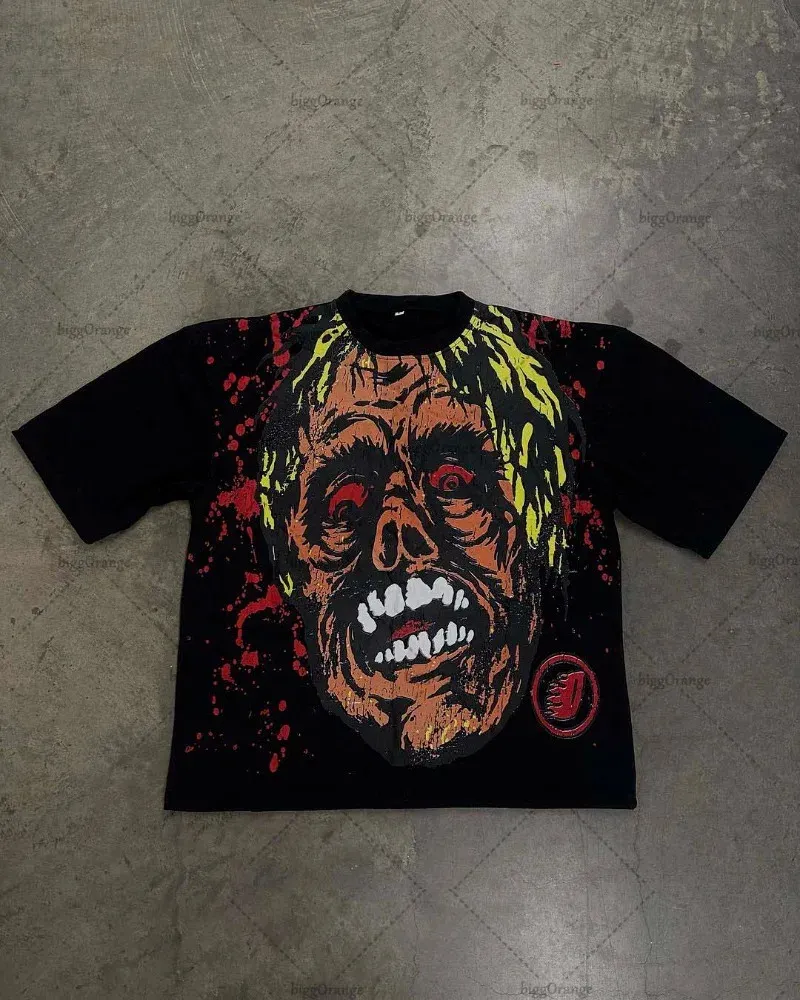 Gothic Punk Devil Pattern Imprime T-shirt surdimensionné pour hommes Y2K Street Hip Hop Harajuku T-shirt à manches courtes en vrac Womens 240401