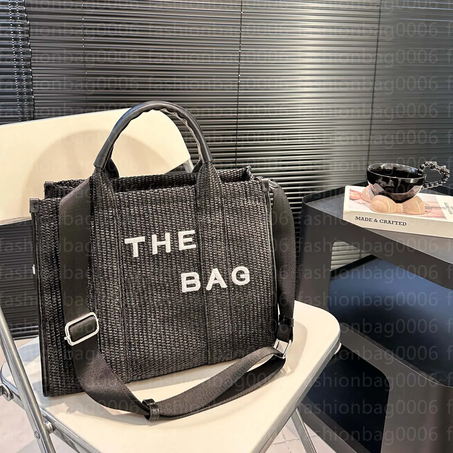 ミディアム刺繍ミニ大型キャンバスバッグレザーショルダーバッグトートバッグ女性トートハンドバッグデザイナーバッグブラックピンクファッションショッピング財布ファッションbag0006