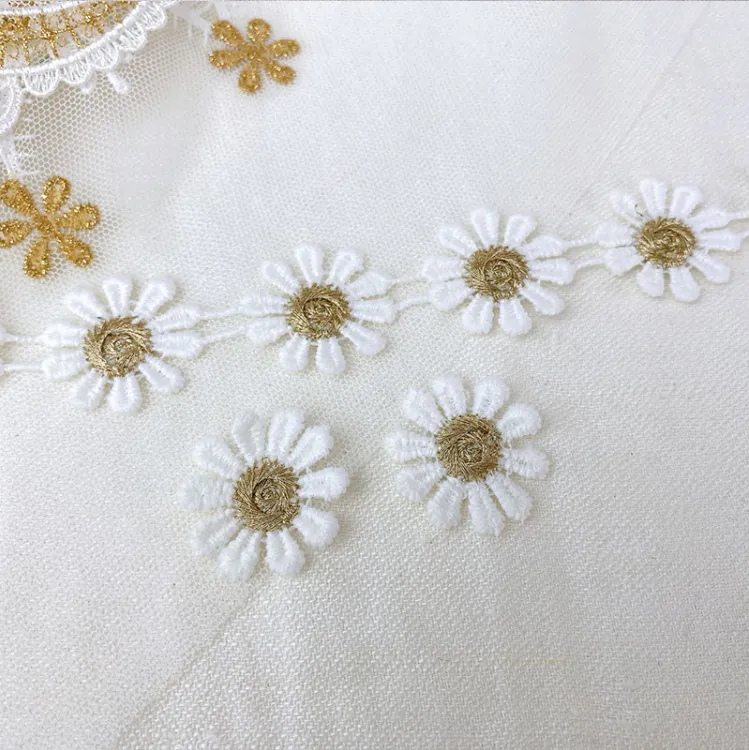 2.5cm High Quality Water Soluble Milk Silk Embroidery DIY Manual Daisy Flower Lace Patch Applique for Clothes Hot Sale