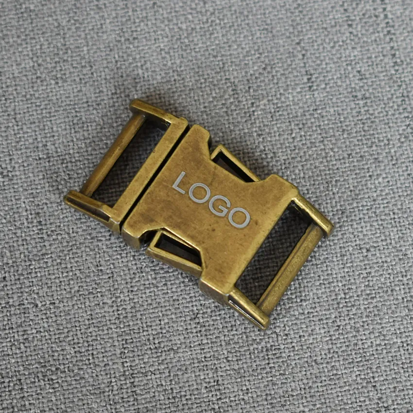 1 PCS/lote 15mm Metal Fivelas de liberação lateral rápida Ofereça serviço de gravação a laser Personalizar o logotipo para mochilas de bolsa de coleira para animais de estimação