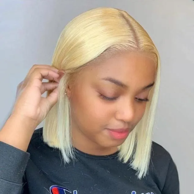 613 Blonde Bob Bob en dentelle avant perruques de cheveux humains 13x4 Brésilien Straite Synthetic Lace Fermeure Perruque pour Blackwhite Women4676598