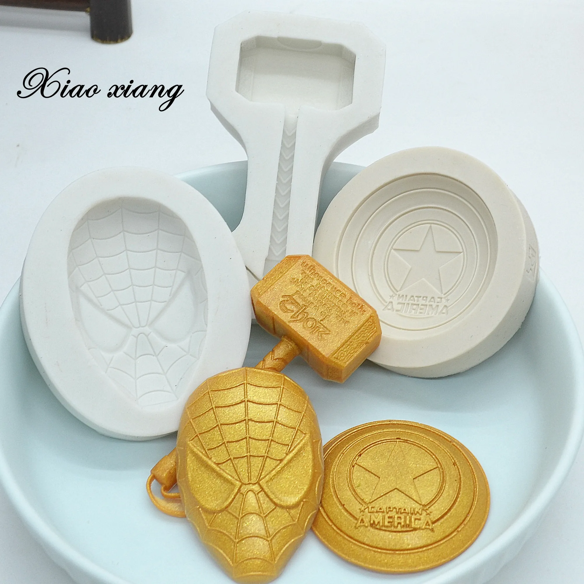 Shield Hammer Mask Silicone Mold voor Fondant Cake Decorating Tools Pastry Pastry Kitchen Bakaccessoires Bakeware Tools M2082