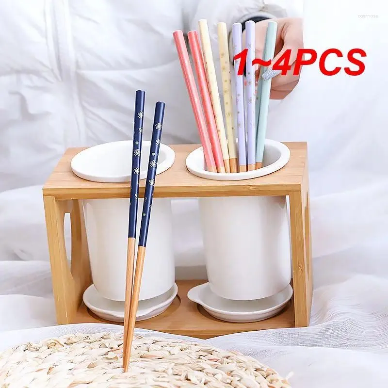 Chopsticks 1-4 st trä värmeöverföringspetsig sushi bambu ekologiska bordsartiklar