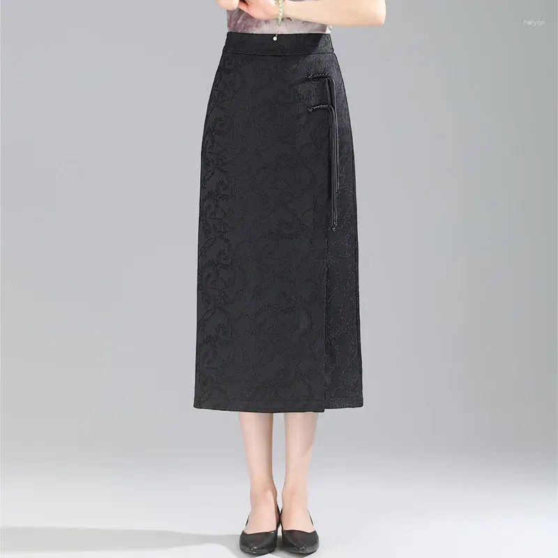 Skirts Vintage Elegant Jacquard Black High Waist Bodycon Straight Long Skirt Women 2024 Spring Summer Slim Fit Pencil 4XL 93167