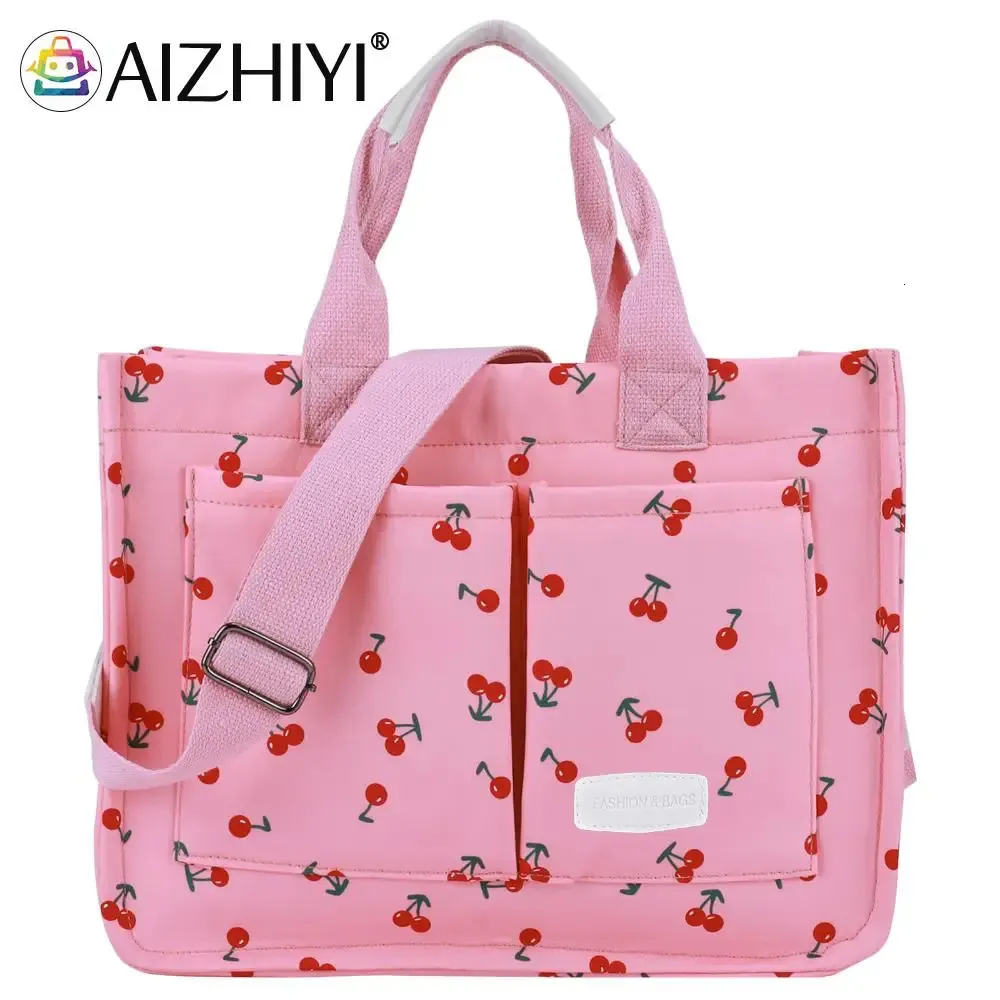 Femmes Cherry Pattern Sac Tote Multipgched Sac à main imprimé Sangle ajusté Soldage polyvalent quotidien pour la femme 240410