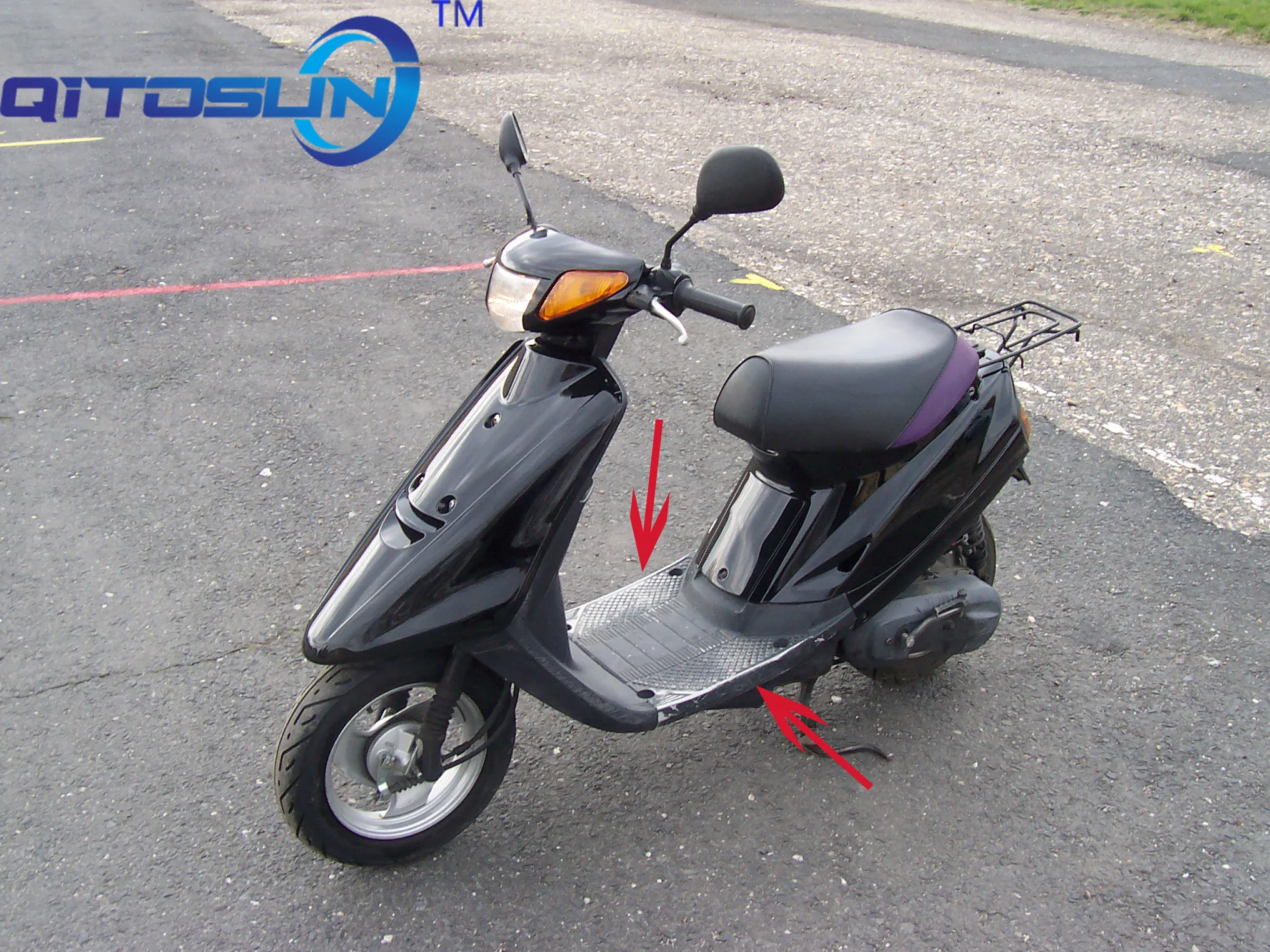 Motorcycle Scooter Plastic Hole Side Cover for 3KJ JOG JOG50 ZR