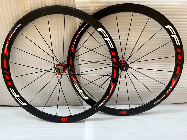 Roues Vélo De Course 700C - Profondeur 30/40/50 Mm - Carbone/aluminium - Pour Freins à Disque - Neuf Avec Défauts Mineurs