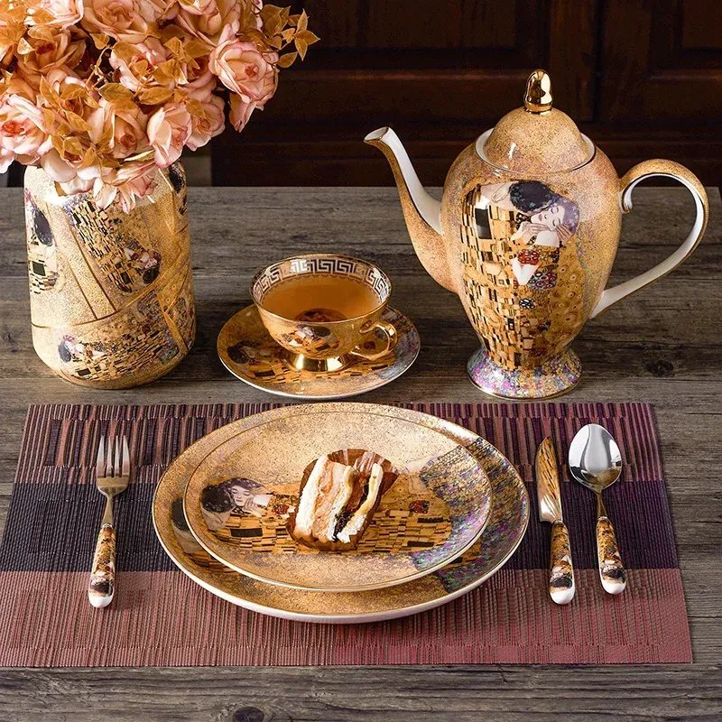 Gustav Klimt Bone China Coffee 세트 럭셔리 영국 도자기 찻잔 세트 세라믹 주전자 크리머 설탕 그릇 밀크 주전자 커피웨어