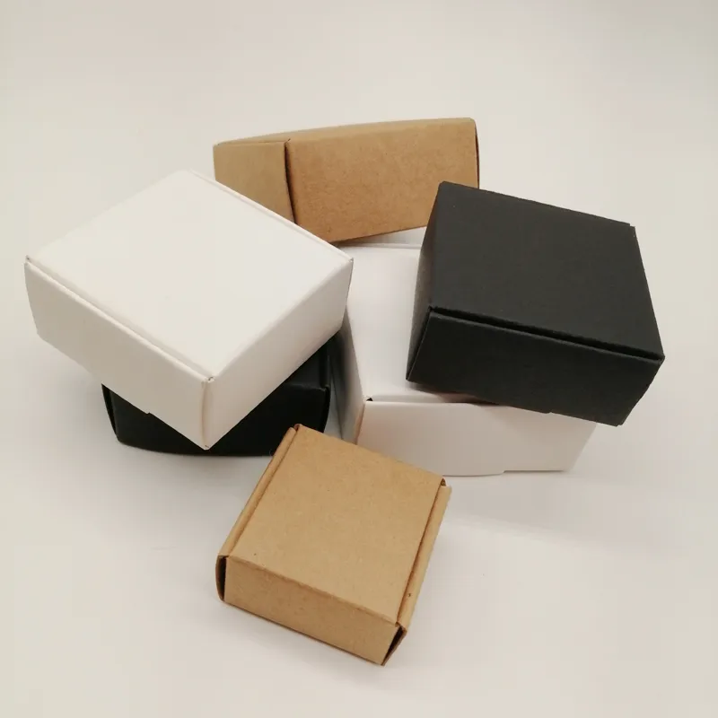 15pcs Geschenkverpackungspapierschachtel Schwarz/Kraft/weiße Papierschachtel für Geschenke Süßigkeiten Hochzeit Süßigkeiten Kisten Kraftpapier Aufbewahrung Packung Box