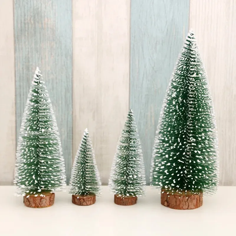 Mini árvore de Natal artificial neve geada pequena árvore de pinheiro Diy Crafts Desktop Decoration Decoração de Natal Ornamentos