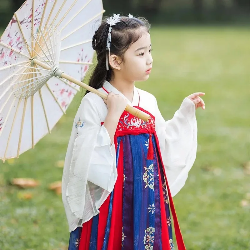 Chinese Wedding Dress with Umbrella