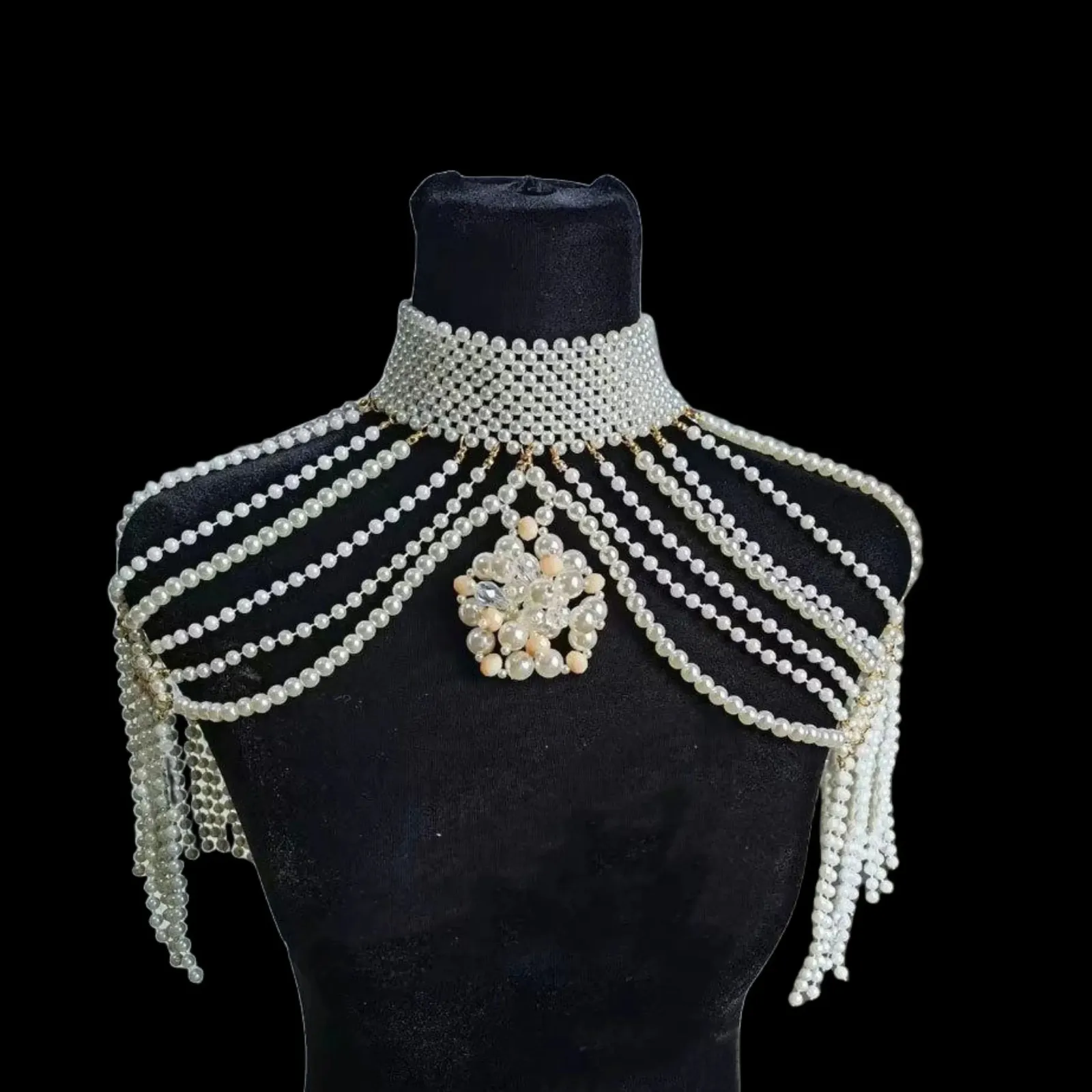 Perle sexy collier perlé épaule chaîne de carrosserie bikinie bikinis chaîne de taille de taille de soutien-gorge pour femmes robe de mariée de taille de taille 240402