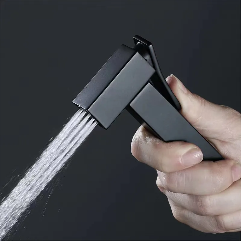 Bidé de homenaje de inodoro Bidet Toliet Sprayer Juego de lavado de la ducha del pañal de lavado para el baño del baño Wowen 304 STRELL NEGRO