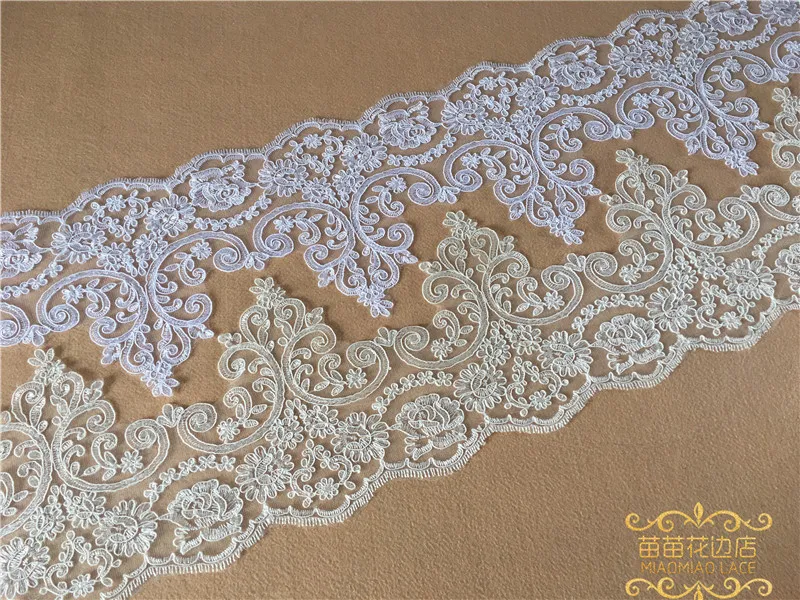 1yard de estilo europeu Pure White Ivory Lace Wedding Véil Tiara Diy Jóias de cordas de cordão artesanal Flor 18cm