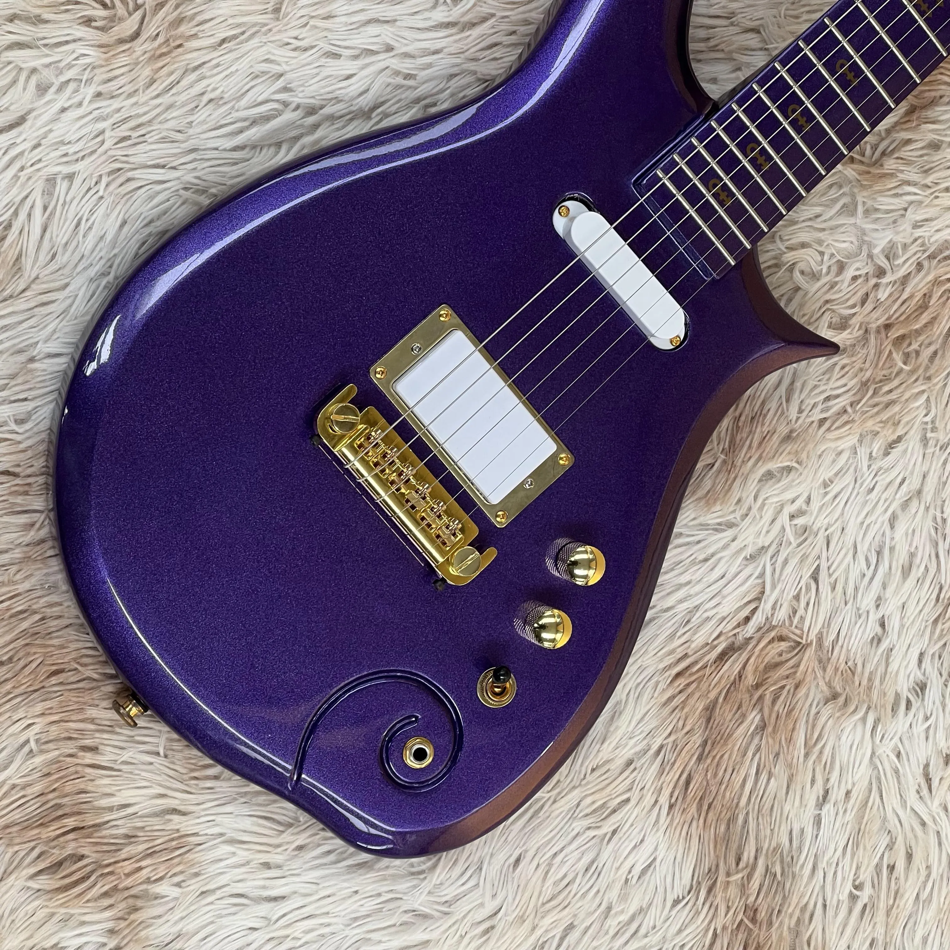 Cloud Prince Alien Electric Guitar Professional Performance Blue Neck Hot Sale Rosewood Back/Side with Ebony Fingerboard