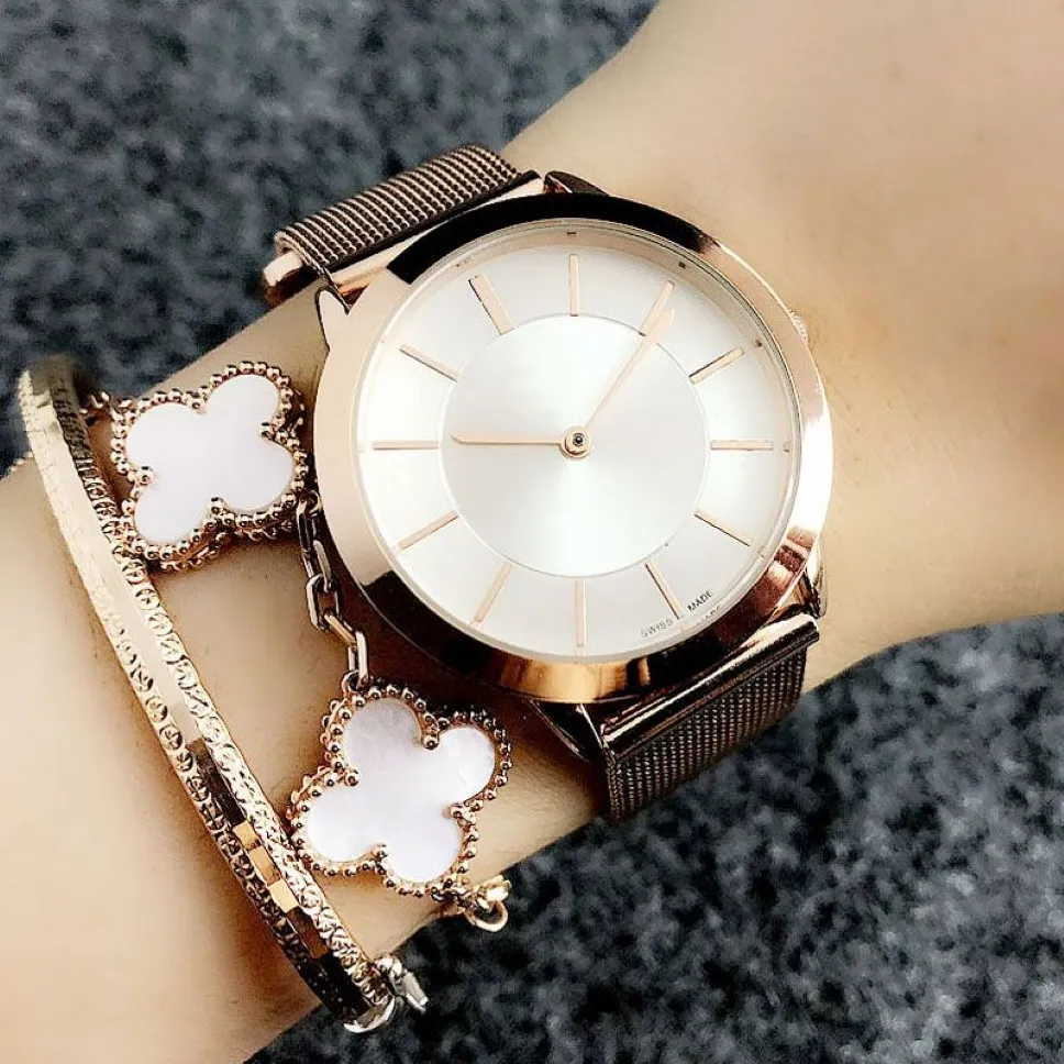 أزياء العلامة التجارية للنساء الرجال للجنسين عشاق الصلب الفرقة المعدنية الكوارتز wrist watch C2140-1333O