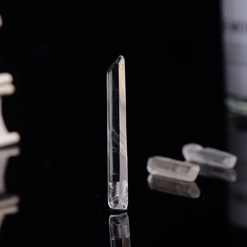 Natuurlijk helder kristal rauwe kristallen kristalwandrotrock mineraal specimen reiki chakra genezende steen kristalpunt thuis decoratie