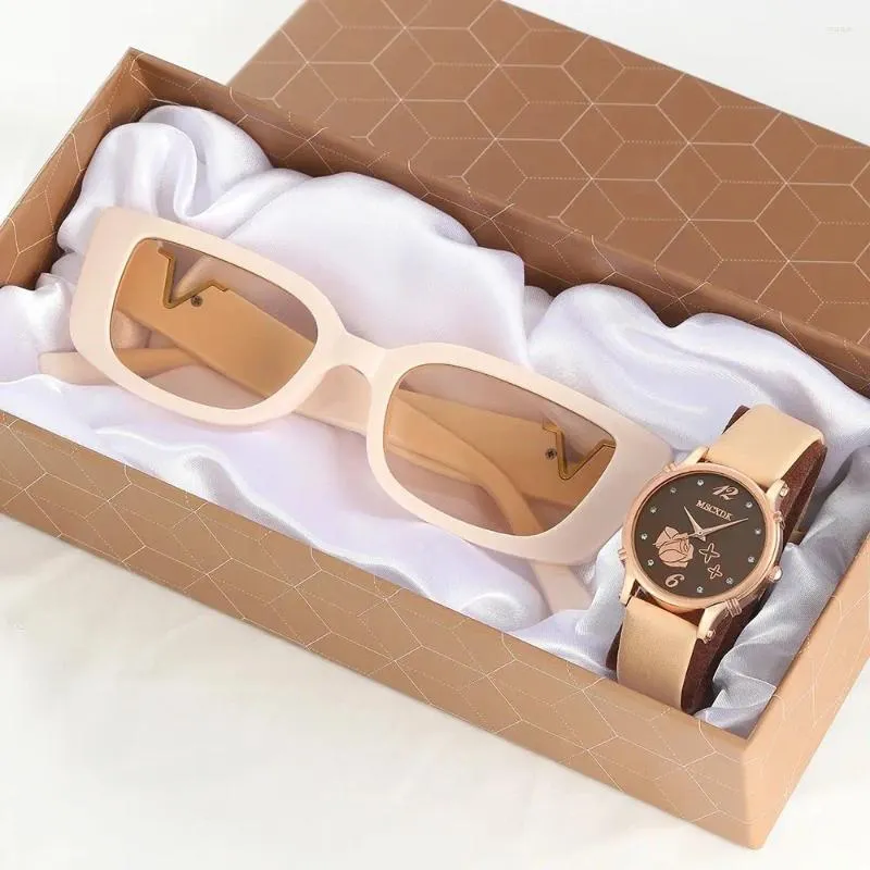 Relógios de couro de pulseira Moda de couro casual relógios de cinto de óculos conjunto de damas Flores de strol