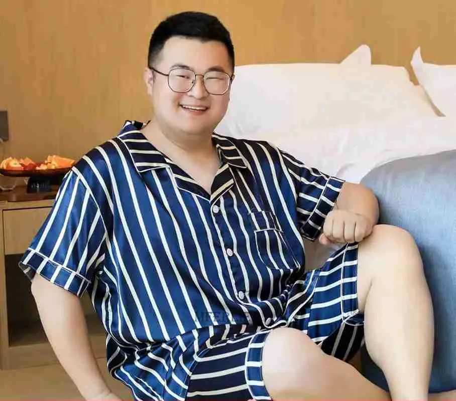 Plus Size 7XL 155kg Summer Men s Ice Silk Pajamas Comfortable Striped Floral Dot Short Sleeve Sleepwear Homewear Pajamas Set