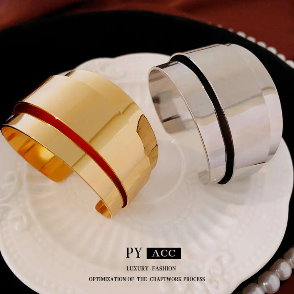 Doppelschicht glänzendes Metallöffnungsarmband, Nischendesign, cooler Stil, personalisiertes und übertriebenes Armbandzubehör