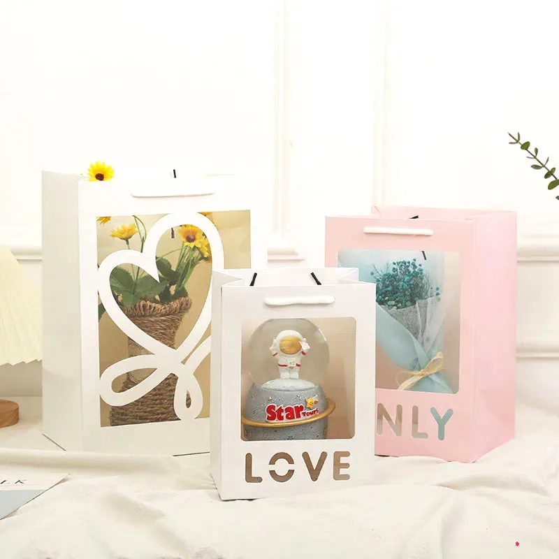 5/10pcs Großhandel Geschenkverteilungen Papierbeutel Geschenkbox mit Fenstergeschenken, die Krafttaschen Hochzeit Babyparty -Party -Vorräte verpacken