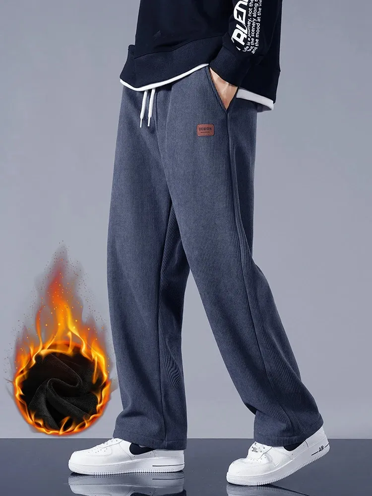 Inverno grosso de veludo de veludo de veludo de inverno Homens de lã de lã de lastro de tração linear calças soltas lã casual lã casual calça térmica 240329