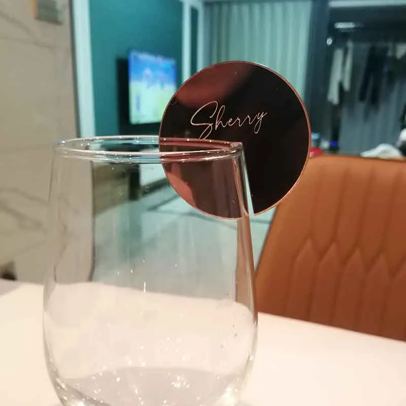 Nome personalizado Cartões de lugar acrílico agitadores de casamento personalizado /barra de aniversário Cocktails