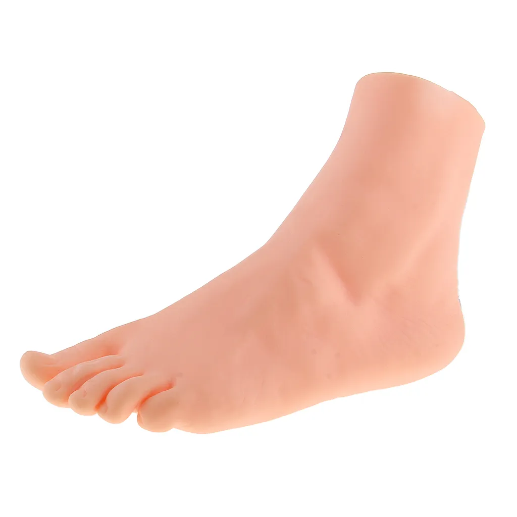 21 cm in feet clearance