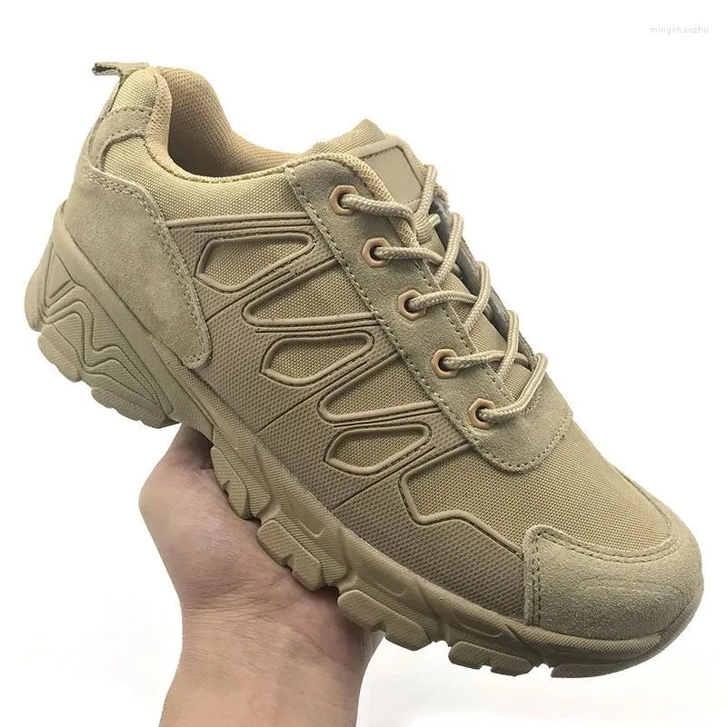 Buty swobodne 2024 Outdoor Low-Top Tape Tacking Boots Trening Male Army Fan Desert Lightweight Sneakers Mężczyźni