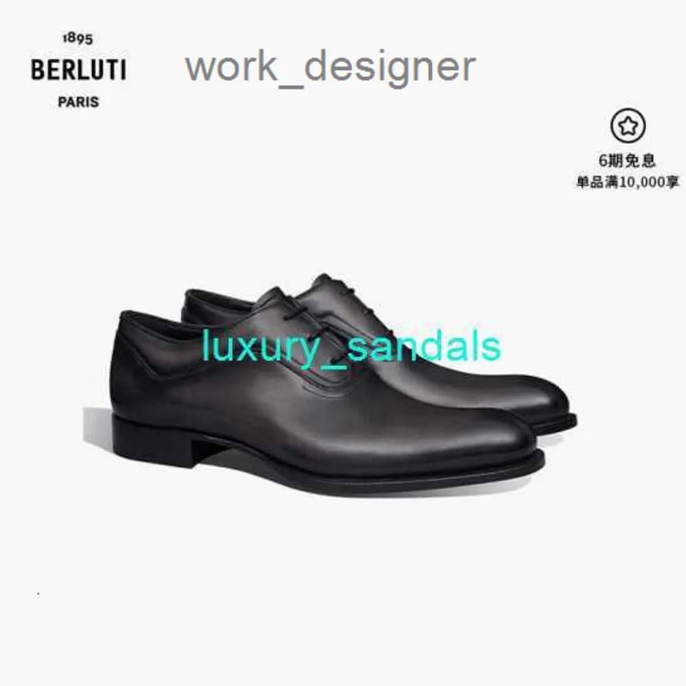 Berluti Mens 드레스 신발 가죽 옥스포드 신발 Berluti 23 가을/겨울 뉴 프로파일 가죽 옥스포드 신발 블랙 그레이 050/39 HBPL R8MA