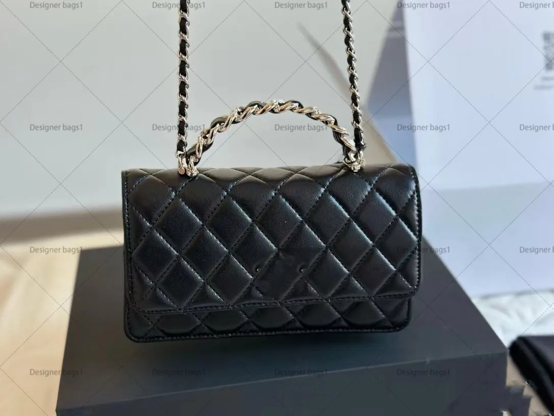 Luxury Mini cf Caviar Leather Tote Shoulder Bag Designer Flip Bag Crossbody Bag Classic Women's purse with handle Size 19cm black 23K rhinestones