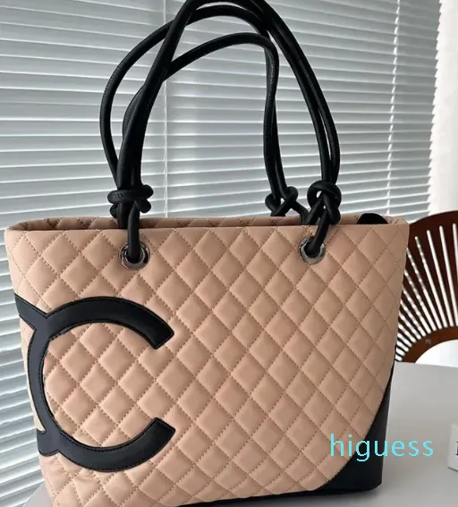 Kadınlar için Tote Çanta Çantası Tasarımcı Çantalar Moda Deri Alışveriş Çantaları Lüks Tek Omuz Çantaları Ünlü CrossBay Bag Marka Üst Kalite Seyahat Duffle Toes