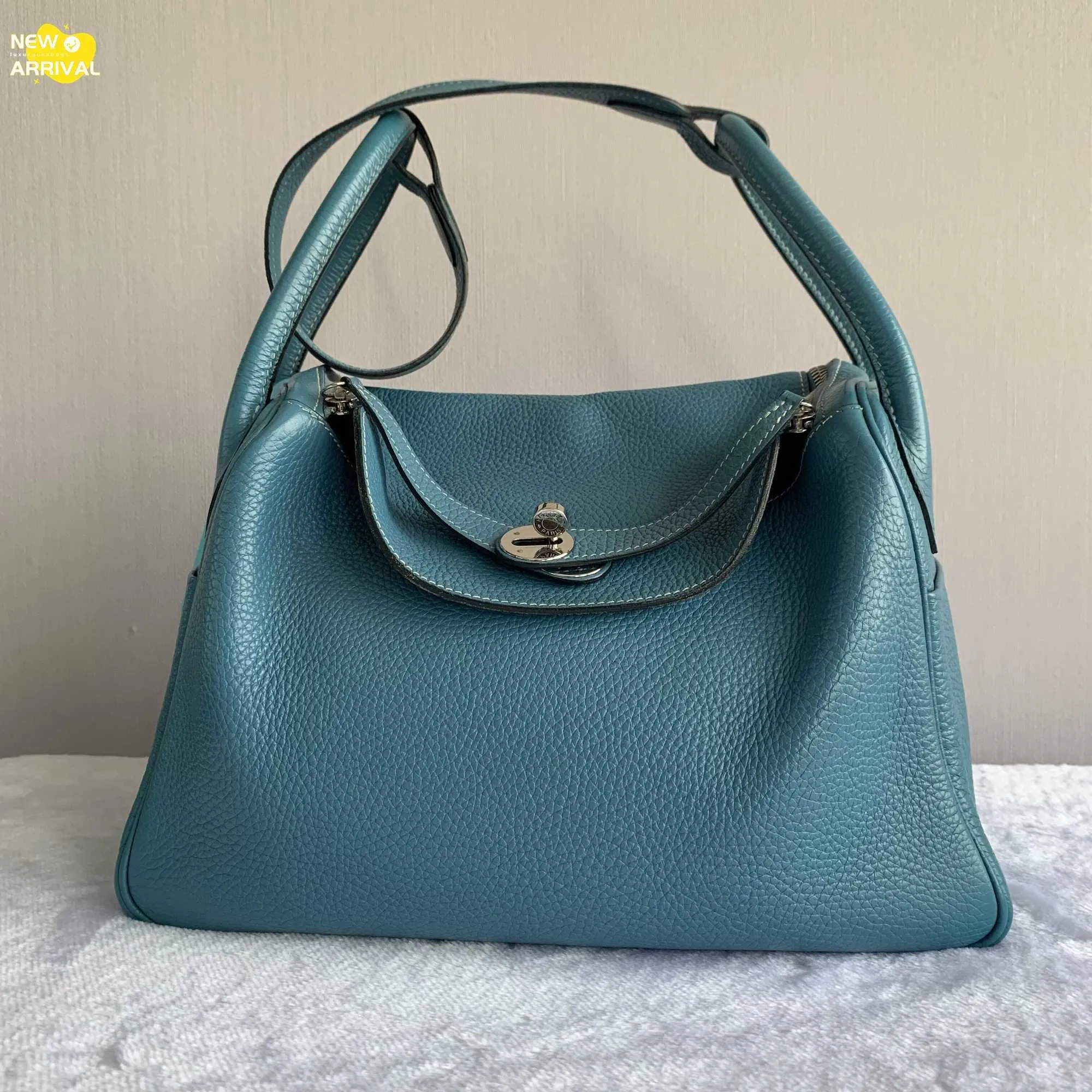 Sac à main de créateur sac à épaule de luxe de grande capacité Sac féminin personnalisé 40cm50cm60cm80cm Première couche