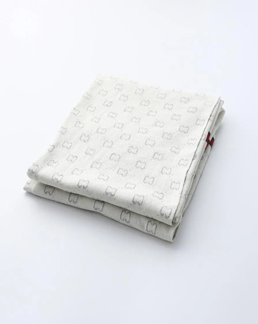 Tongtai autumn and winter baby cotton hug newborn increased thick blanket holding small quilt baby with quilt quilt3544466