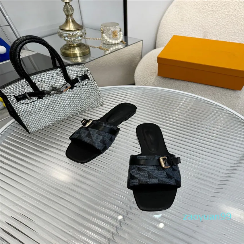 15A 2024 Designer Slipper Neo Revival Flat Mule ljusrosa PLAID Låg toppmulskor utsökta platta sandaler sommarstrandskor