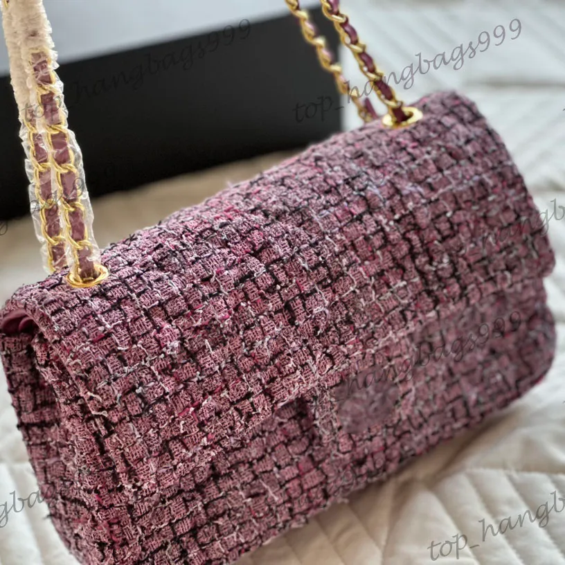 Quilted bag brand hotsell