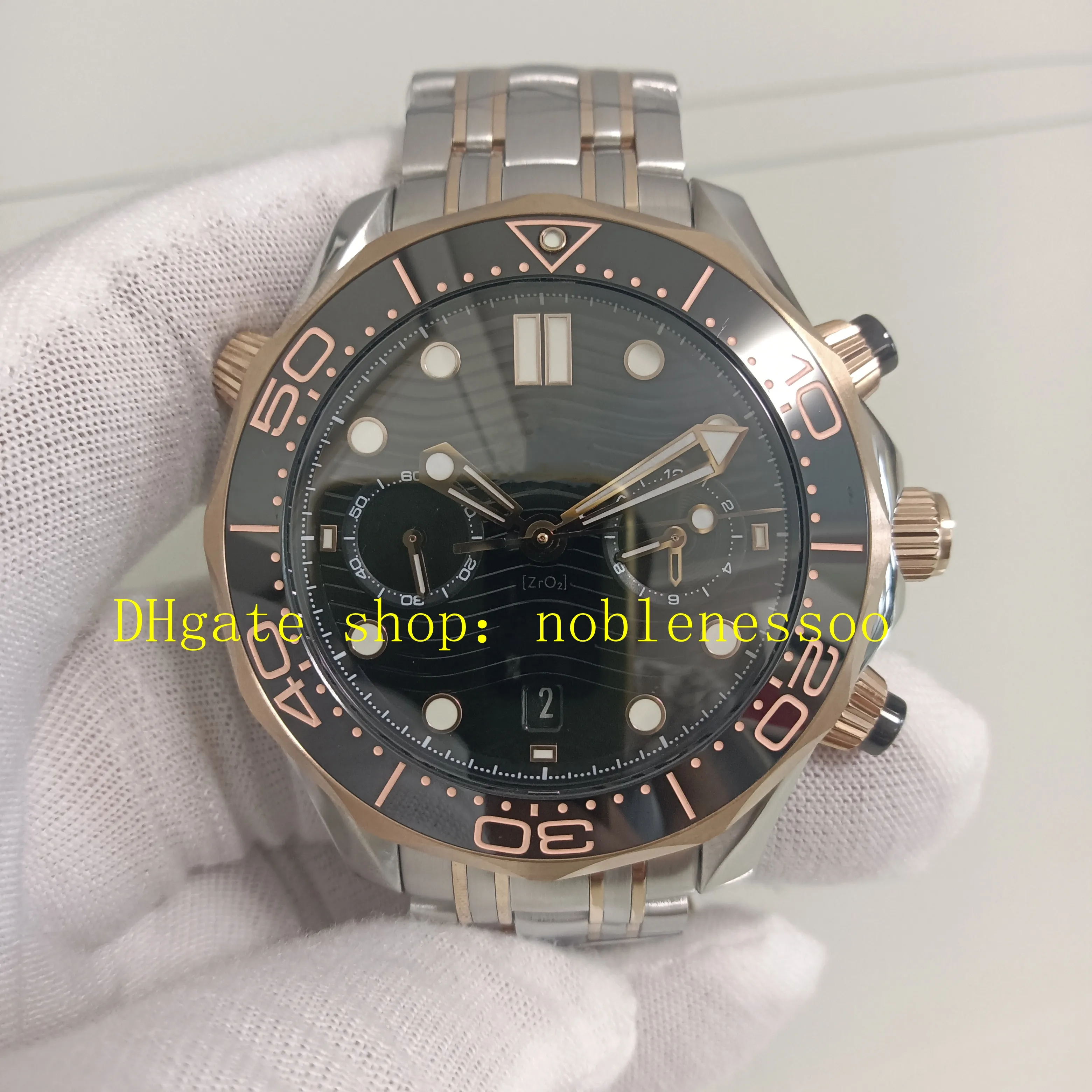 Real Photo Men Chrono Watches Mens 300m Black Dial Céramique Céramic Chronograph Chronograph Rose Gold Everose Bracelet en acier Two Tone Cal.9900 Mouvement Sport Watch