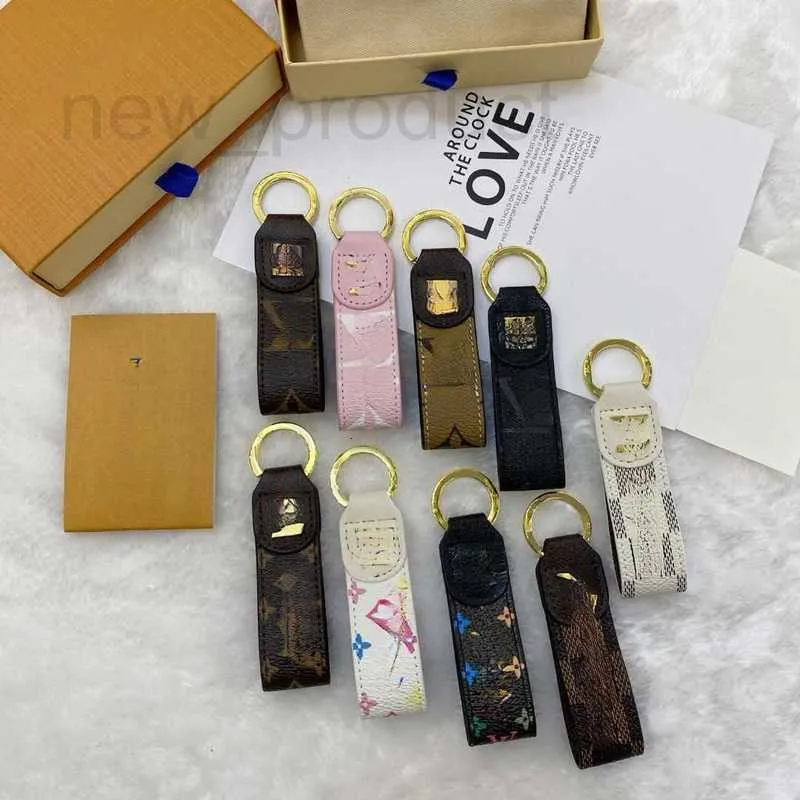 Keychains Lanyards Designer Classic Patchwork Vintage Pendant for Car Keychains Luxurious Keychain Pendants Mpyj