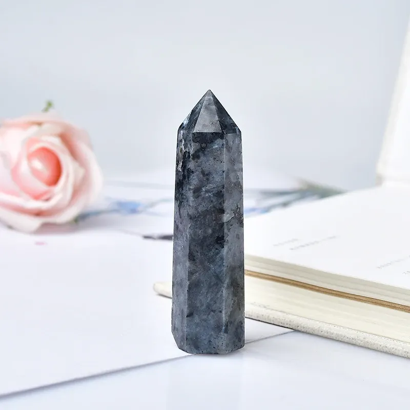 Natural Crystal Black Labradorite Quartz Point Healing Stone Tower Hexagonal Prisms Obelisk Wand behandeling Stone Diy Gift 1pc