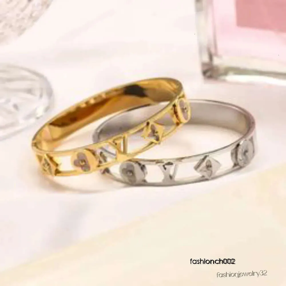 Branded Bracelets Women Bangle Designer Jewelry Gold Plated Stainless Steel Wedding Lovers Gift Bangles Wholesale ZG1163