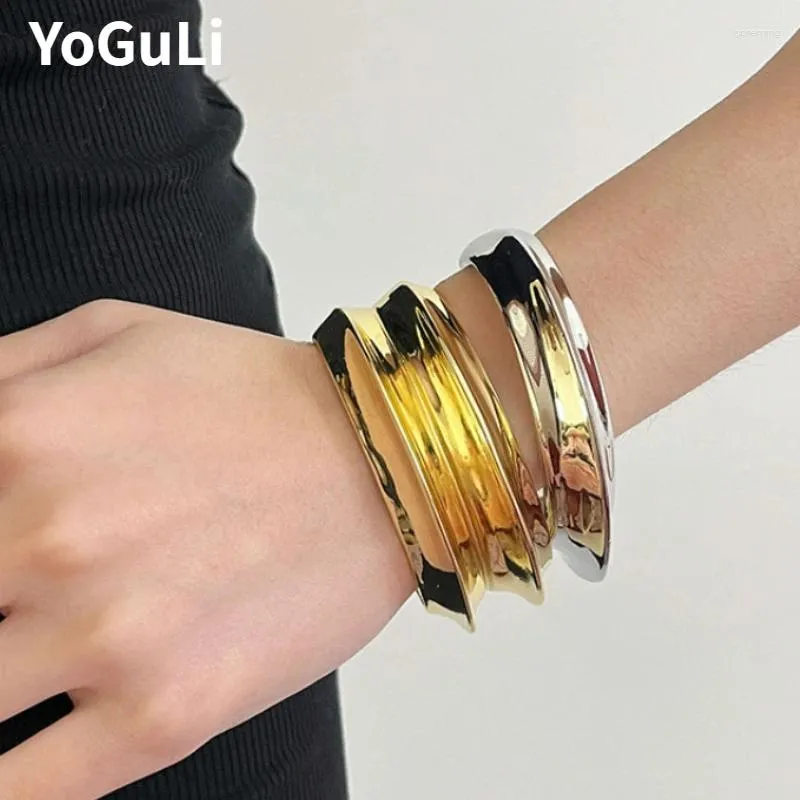 Bangle bijoux moderne Design et américain Double bracelet en métal lisse en forme de bracelet ouvert pour femmes cadeaux accessoires