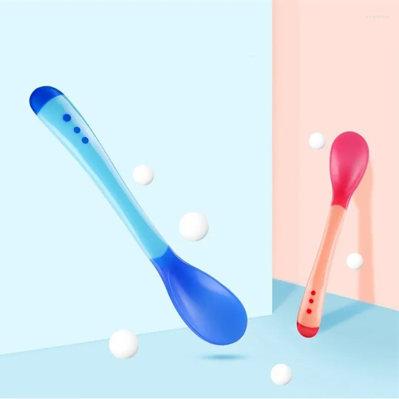 Spols stoviglie complementari Cambia di temperatura unica cucchiaio effettivo affidabile conveniente e pratico utensili per la cura della cura del bambino